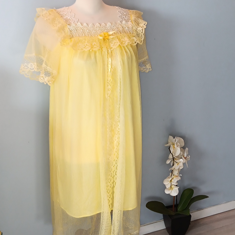 Yellow vintage handmade nightie